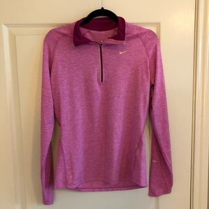 NIKE Dri-Fit Pullover - Pink